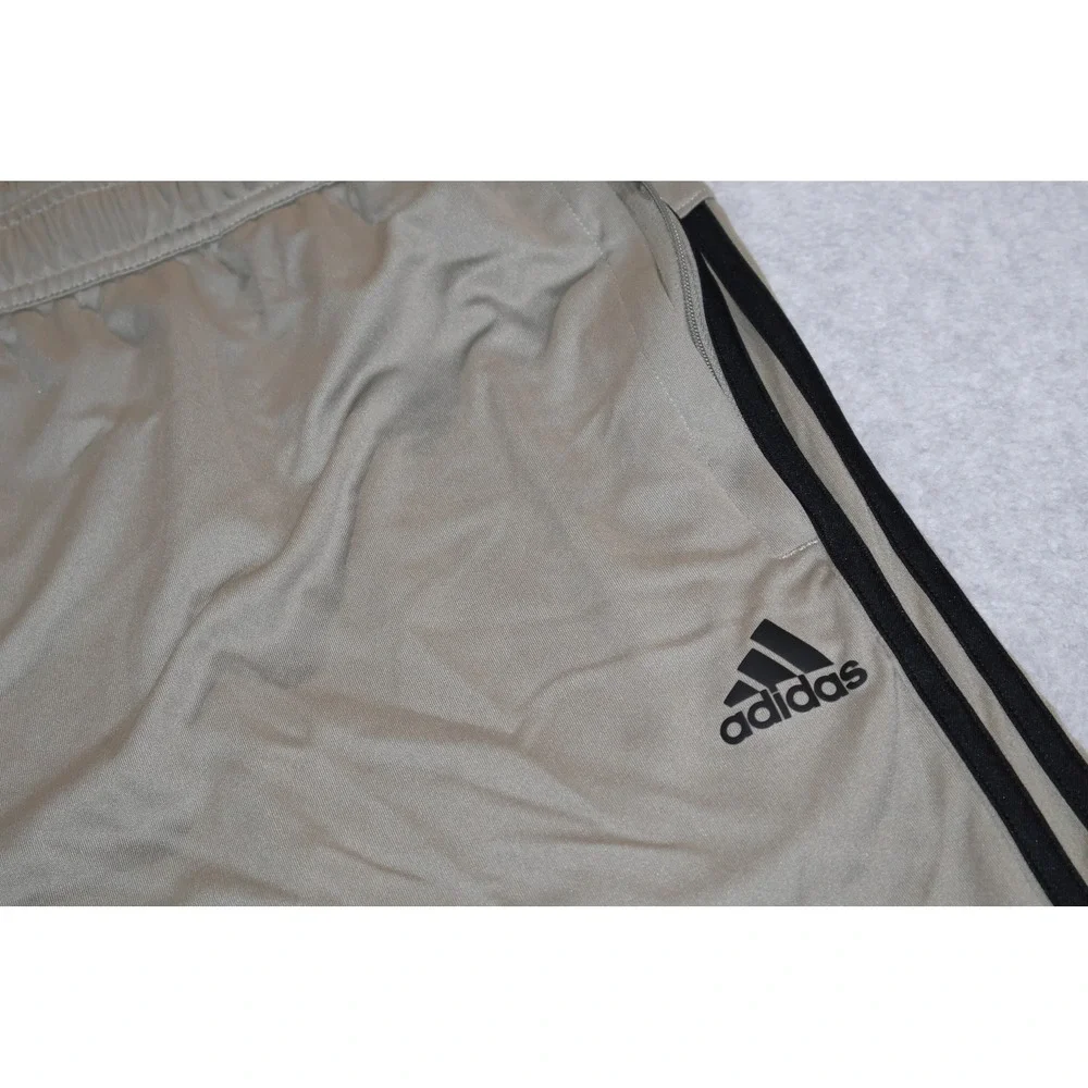 Adidas Shorts Men 2XL Green 3-Stripe Athletic Gym Training Workout 9